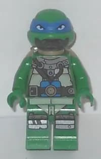 TNT032:  Leonardo - Scuba Gear