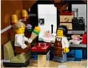 LEGO 10255 Plac Zgromadzeń — 3