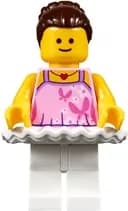 LEGO 10255 Plac Zgromadzeń — 9