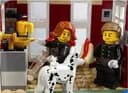 LEGO 10263 Remiza strażacka w zimowej wiosce — 22