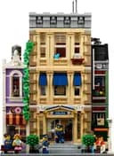 LEGO 10278 Posterunek policji — 7