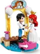 LEGO 43191 Świąteczna łódź Arielki — 4