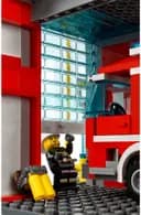 LEGO 60110 Remiza strażacka — 2