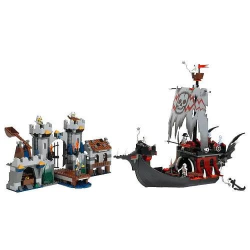 LEGO 7029 Skeleton Ship Attack