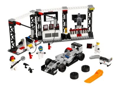 LEGO 75911 Pit Stop McLaren Mercedes