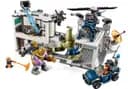 LEGO 76131 Bitwa w kwaterze Avengersów — 4