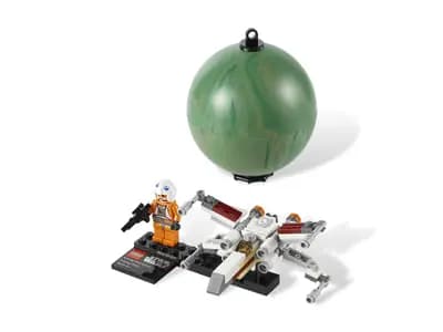 LEGO 9677 X-wing Starfighter i Yavin 4