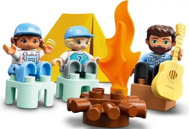 LEGO 10946 Rodzinne biwakowanie