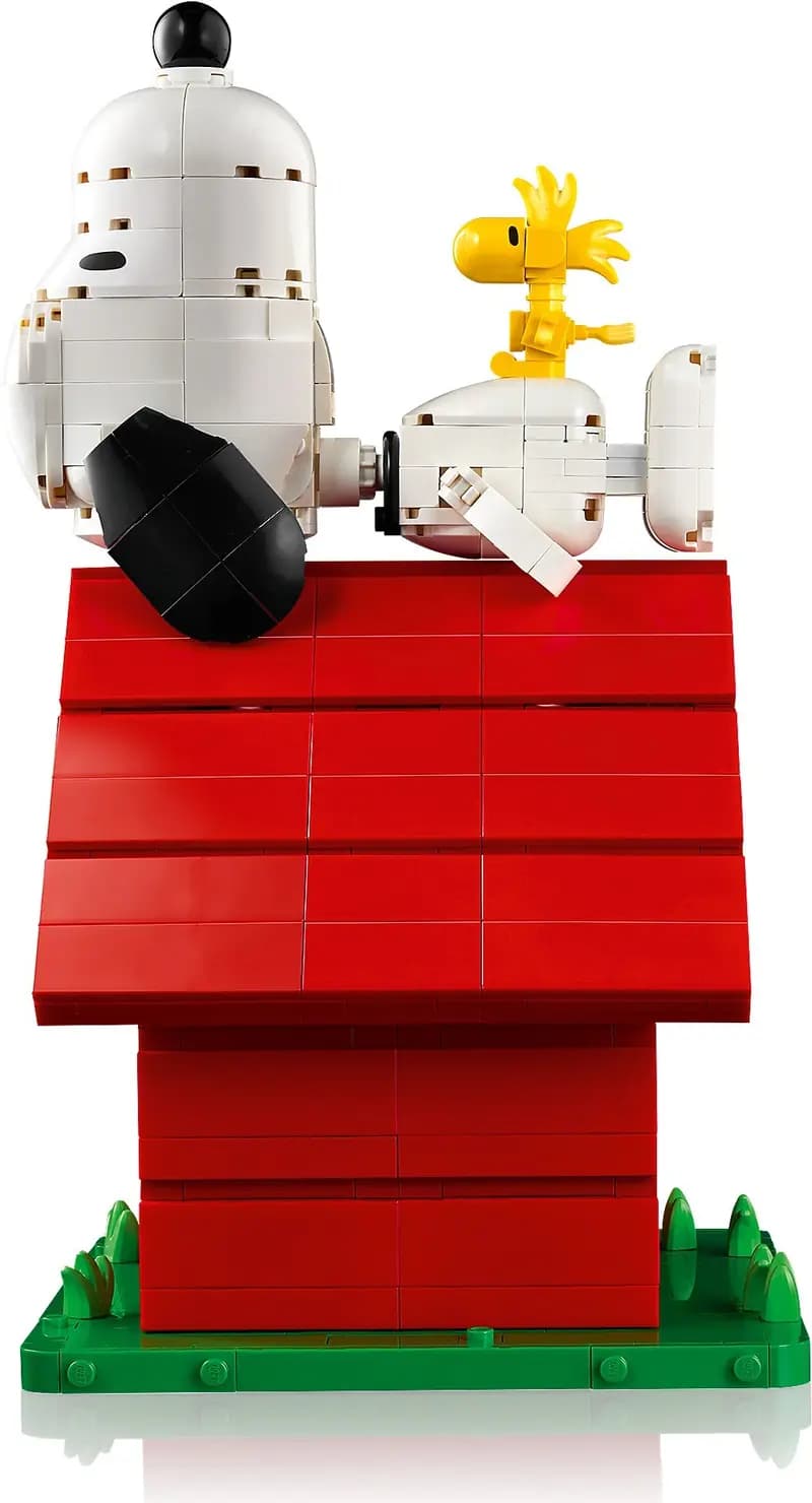 LEGO 21368 Fistaszki: Buda Snoopy’ego