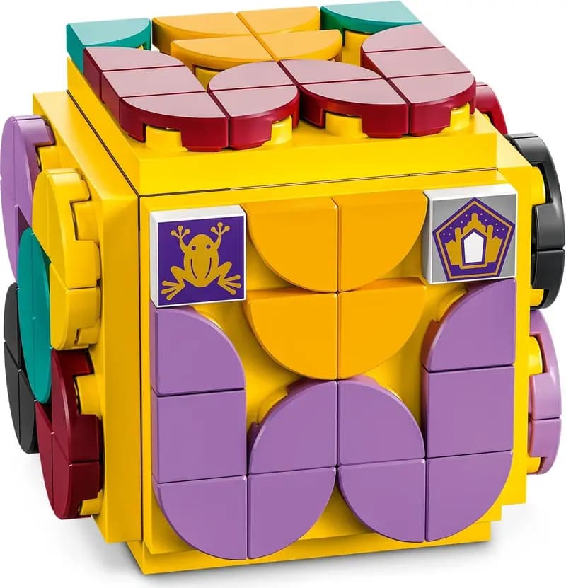 LEGO 41811 Zestaw na biurko z Hogwartu