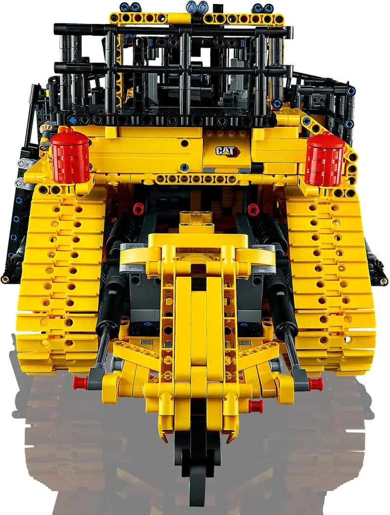 LEGO 42131 Sterowany aplikacją buldożer Cat D11