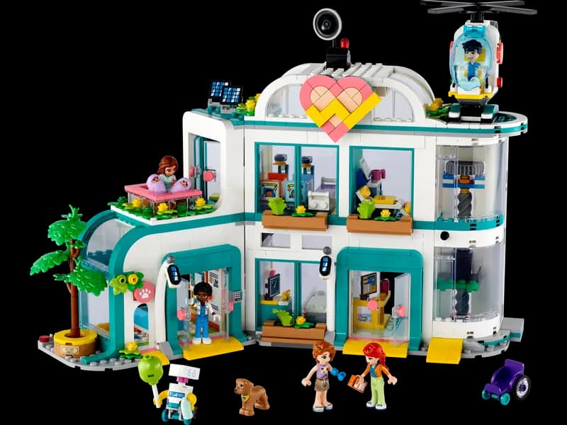 LEGO 42621 Szpital w mieście Heartlake
