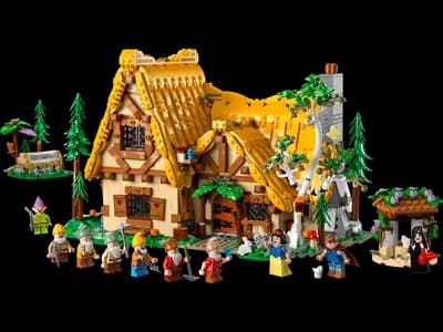 LEGO 43242 Chatka Królewny Śnieżki i siedmiu krasnoludków