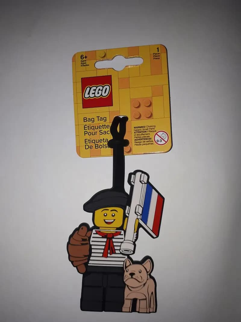 LEGO 5007257 French Minifigure Bag Tag