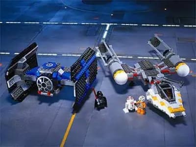 LEGO 7152 Myśliwiec TIE i Myśliwiec Y-wing