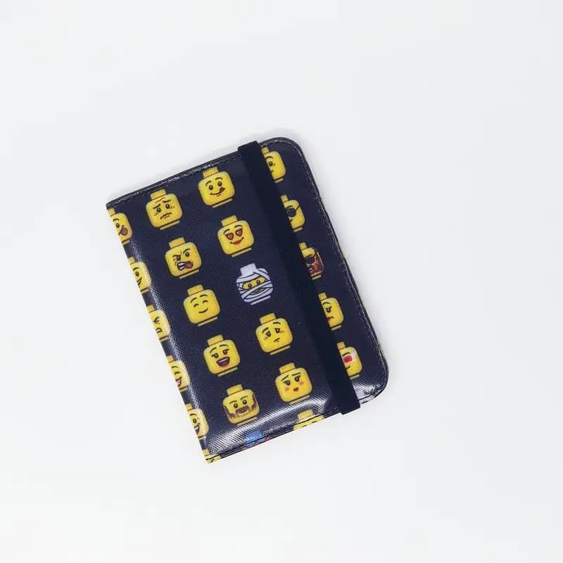 LEGO PASSPORTCASE Minifigure Passport Case
